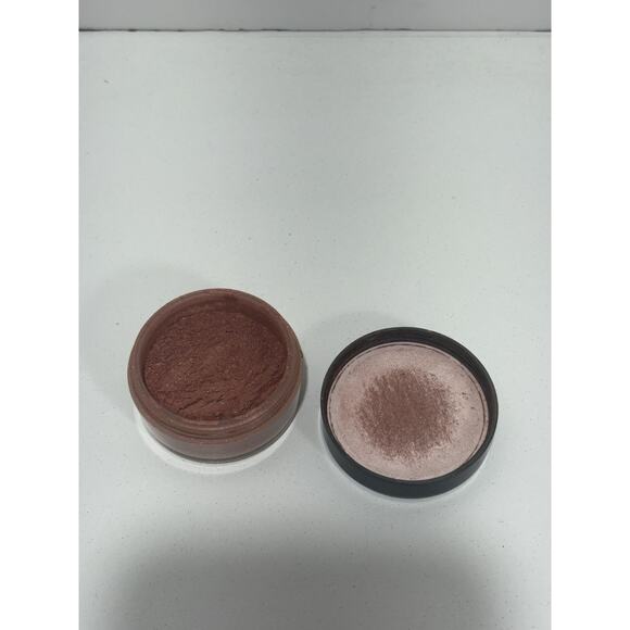 Bare Minerals Joyous Jennifer Blush 33284 Full Sz .85g Bare Essentials RARE Read - Picture 3 of 4